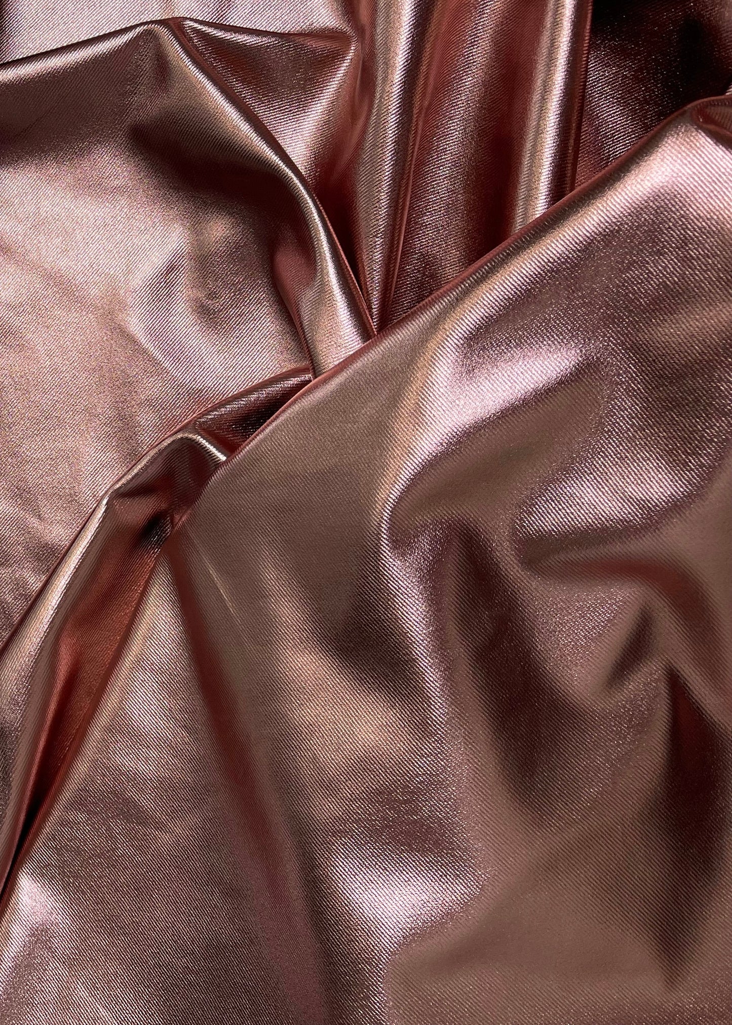 Сotton gabardine with leather effect