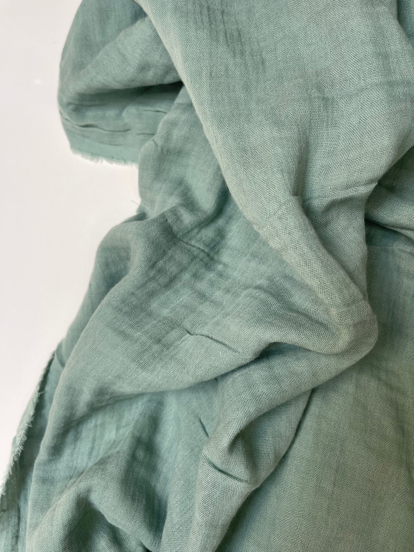 Muslin 2-layers plain colors less dense