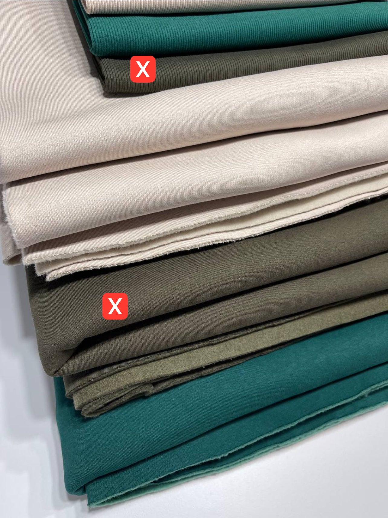 Fleece footer fabric with ANTI-PILLING finish