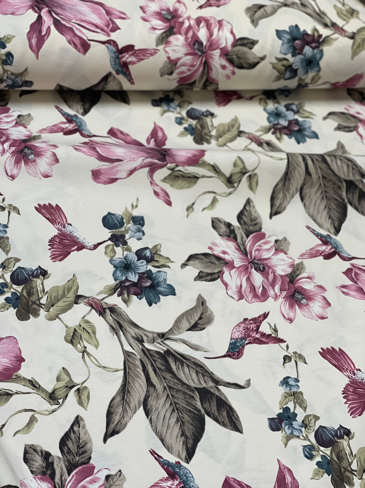 Interior fabric kolibri & magnolias